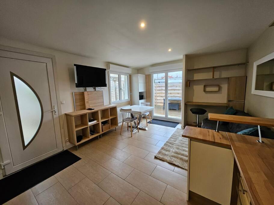 Le 301 Vercingetorix - Proche Paris & Disney Champigny-sur-Marne Extérieur photo